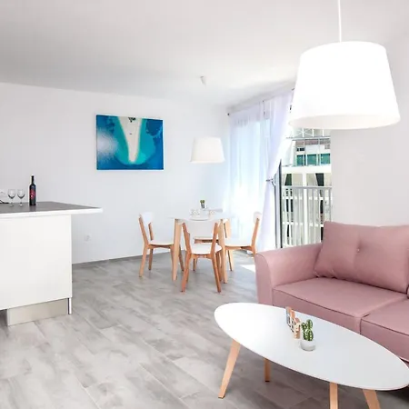 Dva Galeba - Comfort One Bedroom With Sea View 205 Daire